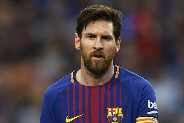 Lionel Messi sarà fuori per tre settimane per recuperare dall'infortunio al braccio